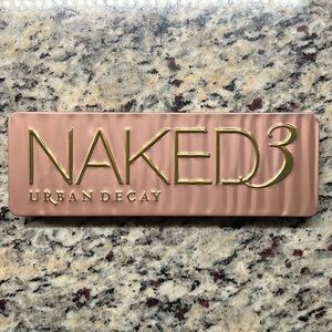NWOT Urban Decay Naked 3 Eyeshadow Palette